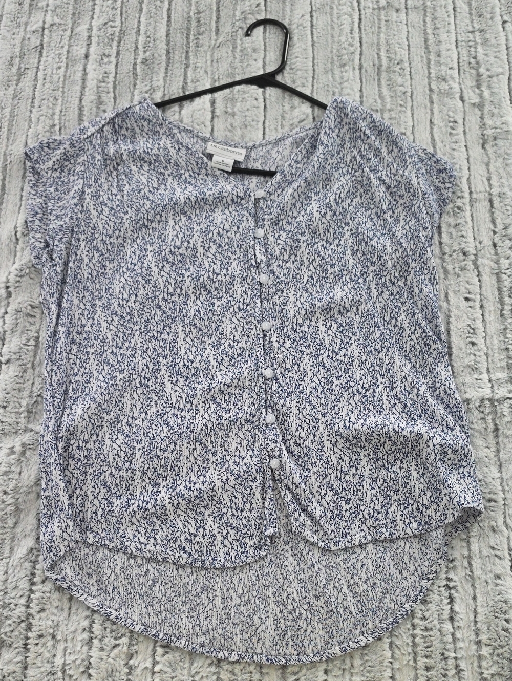 Liz Claiborne Navy and White Button Front Cap Sleeve Blouse